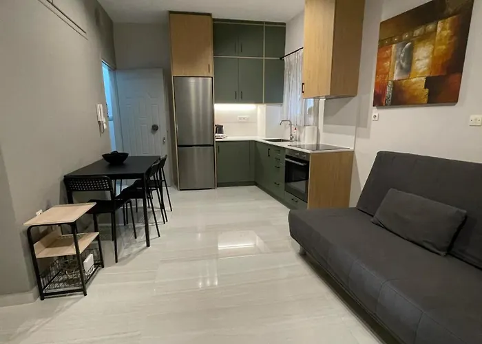 Chris Apartment