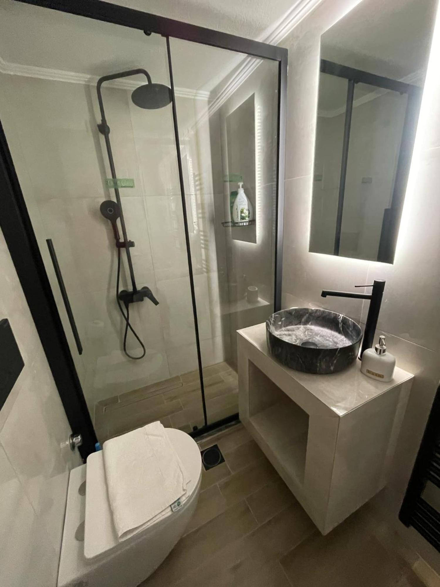 Chris Apartment Preveza